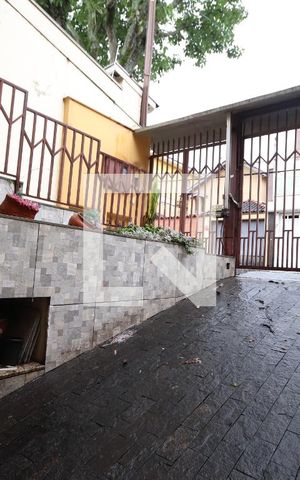 Casa à venda com 100m², 3 quartos e sem vagaJardim - Entrada