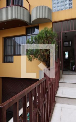 Casa à venda com 100m², 3 quartos e sem vagaJardim - Entrada