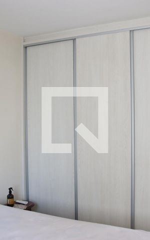 Apartamento para alugar com 54m², 2 quartos e 1 vagaQuarto