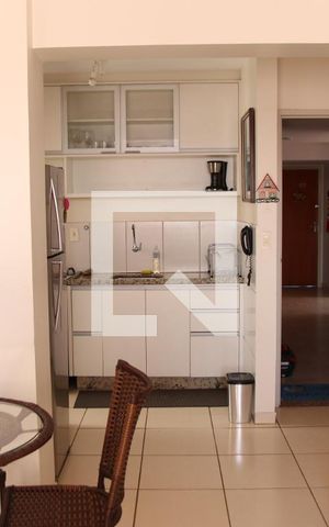 Apartamento para alugar com 54m², 2 quartos e 1 vagaSala