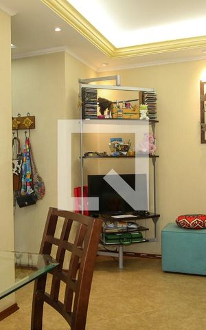 Apartamento à venda com 50m², 2 quartos e 1 vaga Apartamento à venda com 50m², 2 quartos e 1 vagaSala