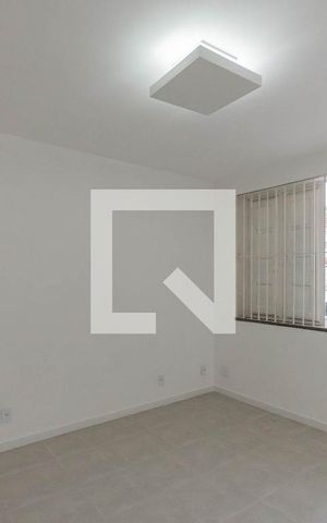 Apartamento à venda com 100m², 3 quartos e sem vagaSala