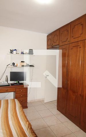 Casa à venda com 240m², 2 quartos e 2 vagasQuarto 2