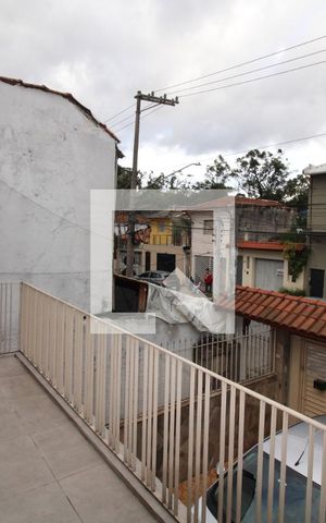 Casa à venda com 240m², 2 quartos e 2 vagasVaranda