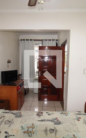 Casa à venda com 240m², 2 quartos e 2 vagasQuarto 1