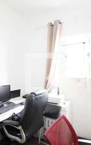 Casa para alugar com 600m², 5 quartos e 20 vagasEscritório