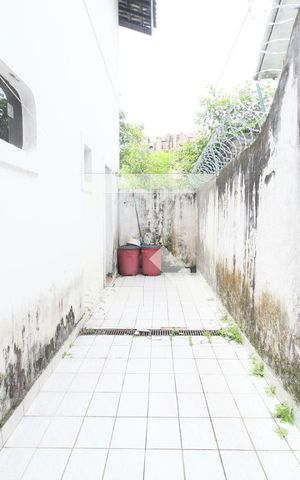 Casa para alugar com 600m², 5 quartos e 20 vagasCorredor