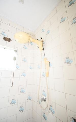 Casa para alugar com 600m², 5 quartos e 20 vagasBanheiro de Serviço