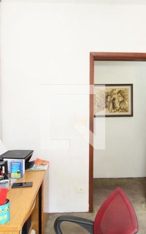 Casa para alugar com 600m², 5 quartos e 20 vagasEscritório