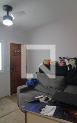 Casa à venda com 71m², 3 quartos e 2 vagasSala