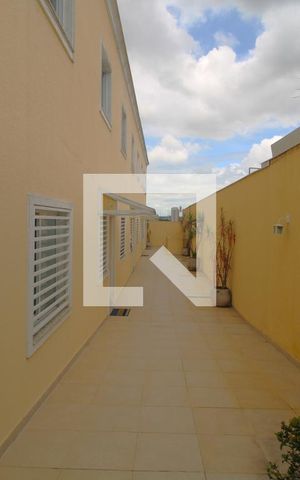 Casa à venda com 71m², 3 quartos e 2 vagasEntrada