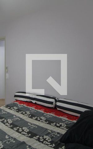 Casa à venda com 71m², 3 quartos e 2 vagasSuíte