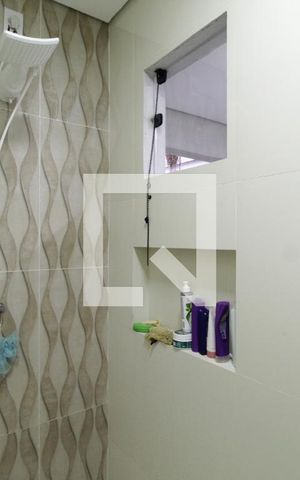 Casa para alugar com 180m², 3 quartos e 3 vagasBanheiro do Quarto 2