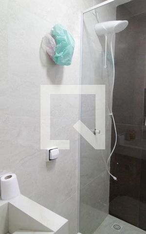 Casa para alugar com 180m², 3 quartos e 3 vagasBanheiro do Quarto 3