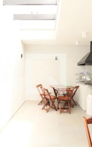 Apartamento à venda com 34m², 2 quartos e sem vagaÁrea comum - Churrasqueira