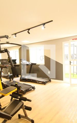 Apartamento à venda com 34m², 2 quartos e sem vagaÁrea comum - Academia