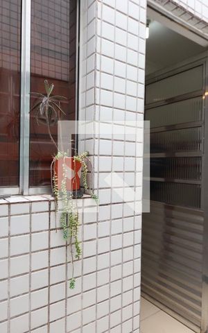 Apartamento para alugar com 49m², 2 quartos e sem vagaQuintal