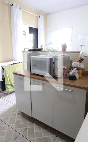 Casa à venda com 220m², 6 quartos e sem vagaCozinha Casa 4
