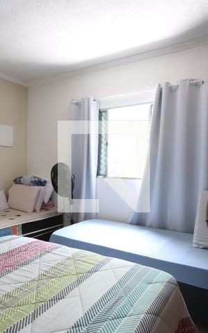 Casa à venda com 220m², 6 quartos e sem vagaQuarto Casa 1