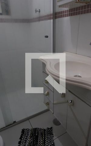 Casa à venda com 220m², 6 quartos e sem vagaBanheiro Casa 6