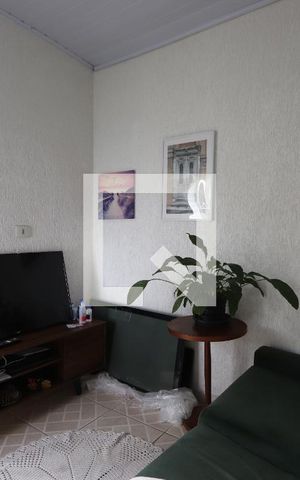 Casa à venda com 220m², 6 quartos e sem vagaSala Casa 4