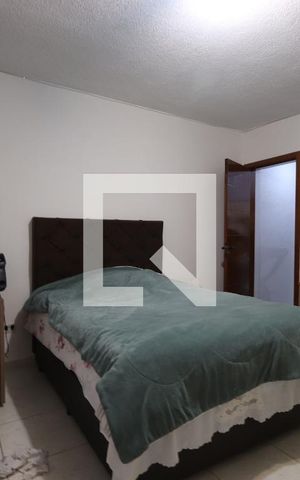 Casa à venda com 220m², 6 quartos e sem vagaQuarto Casa 5