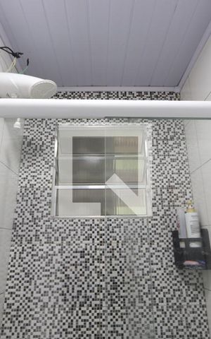 Casa à venda com 220m², 6 quartos e sem vagaBanheiro Casa 6