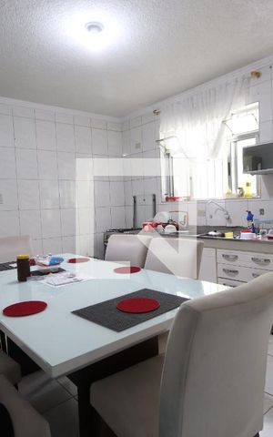 Casa à venda com 220m², 6 quartos e sem vagaSala/Cozinha Casa 5