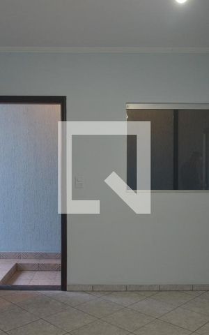 Casa para alugar com 259m², 6 quartos e 4 vagasSala
