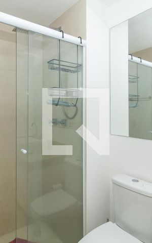 Apartamento para alugar com 74m², 2 quartos e 1 vagaBanheiro da Suíte