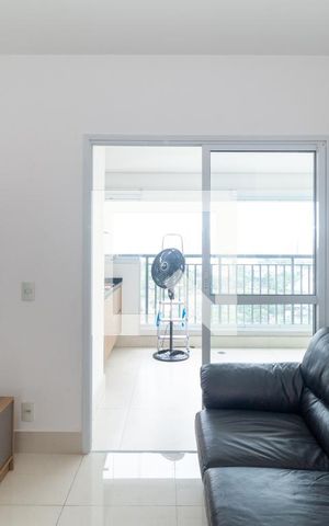 Apartamento para alugar com 74m², 2 quartos e 1 vagaSala