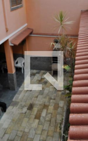 Casa de condomínio à venda com 200m², 4 quartos e 4 vagasÁrea Externa