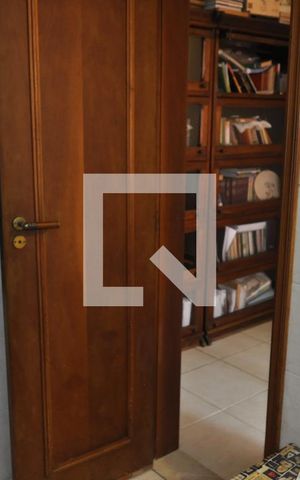 Casa de condomínio à venda com 200m², 4 quartos e 4 vagasQuarto 1