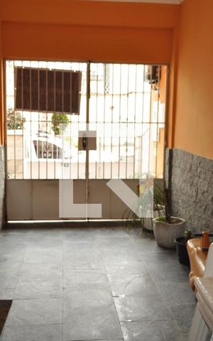 Casa de condomínio à venda com 200m², 4 quartos e 4 vagasÁrea Externa