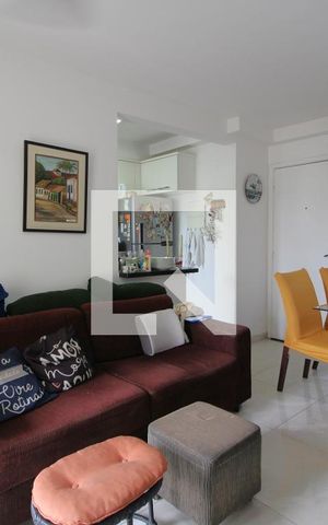 Apartamento para alugar com 51m², 2 quartos e 1 vagaSala