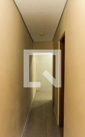 Casa de condomínio para alugar com 28m², 1 quarto e sem vaga Casa de condomínio para alugar com 28m², 1 quarto e sem vagaCorredor