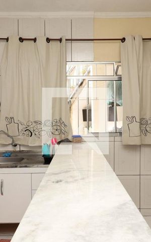 Casa à venda com 286m², 5 quartos e 3 vagas Casa à venda com 286m², 5 quartos e 3 vagasCasa 2 Cozinha