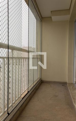 Apartamento à venda com 239m², 4 quartos e 4 vagas Apartamento à venda com 239m², 4 quartos e 4 vagasVaranda da Suíte 1