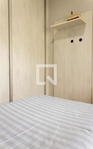 Apartamento à venda com 239m², 4 quartos e 4 vagas Apartamento à venda com 239m², 4 quartos e 4 vagasSuíte 3