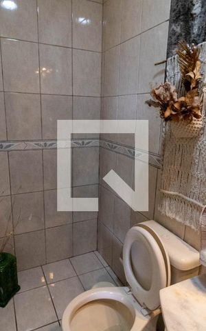 Casa à venda com 148m², 3 quartos e 3 vagas Casa à venda com 148m², 3 quartos e 3 vagasLavabo