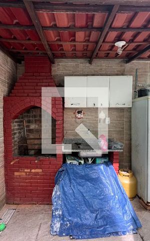 Casa de condomínio à venda com 112m², 4 quartos e 1 vaga Casa de condomínio à venda com 112m², 4 quartos e 1 vagaChurrasqueira