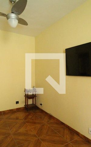 Casa de condomínio à venda com 112m², 4 quartos e 1 vagaQuarto 2