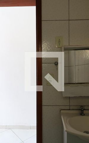 Apartamento à venda com 67m², 2 quartos e 1 vagaBanheiro Social