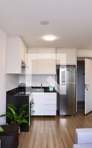 Apartamento para alugar com 37m², 2 quartos e sem vaga Apartamento para alugar com 37m², 2 quartos e sem vagaSala/Cozinha