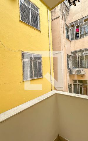 Apartamento para alugar com 75m², 2 quartos e 1 vaga Apartamento para alugar com 75m², 2 quartos e 1 vagaVaranda da Sala