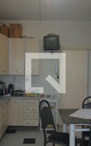 Apartamento à venda com 94m², 2 quartos e sem vagaCozinha 