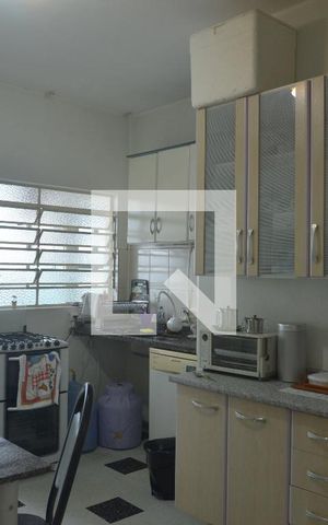 Apartamento à venda com 94m², 2 quartos e sem vagaCozinha 