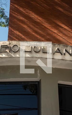Apartamento para alugar com 60m², 2 quartos e 1 vagaFrente
