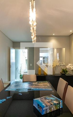 Casa à venda com 200m², 3 quartos e 2 vagas Casa à venda com 200m², 3 quartos e 2 vagasCopa
