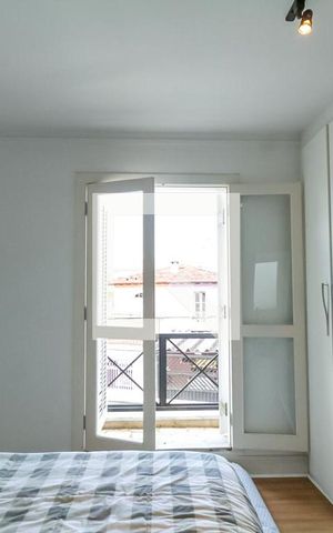 Casa à venda com 200m², 3 quartos e 2 vagas Casa à venda com 200m², 3 quartos e 2 vagasQuarto 1